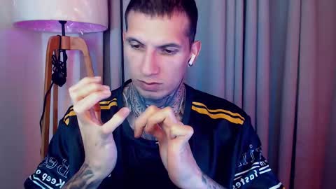 Snapshot of sebastian_muss chatting on October 2025 01:53:02 AM Sebastian online show from October 2025 01:53:02 AM