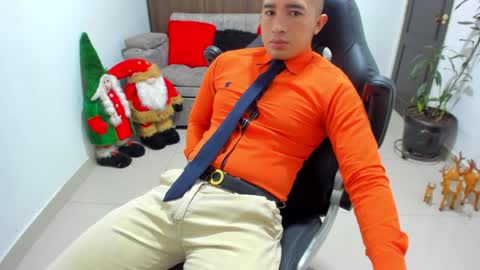 Snapshot of sebastian_oconnor77 chatting on January 2025 12:20:01 PM juan sebastian online show from January 2025 12:20:01 PM