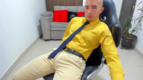 Snapshot of sebastian_oconnor77 chatting on January 2025 06:18:01 PM juan sebastian online show from January 2025 06:18:01 PM