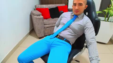 Snapshot of sebastian_oconnor77 chatting on March 2025 06:23:02 PM juan sebastian online show from March 2025 06:23:02 PM