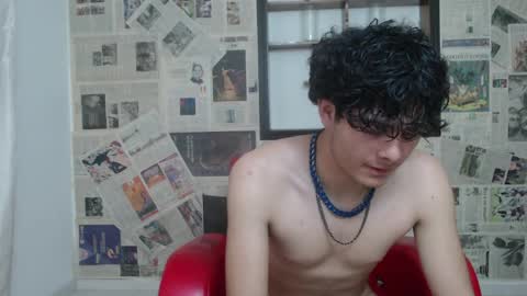 sebastian_rougue online show from April 2026 09:59:02 PM