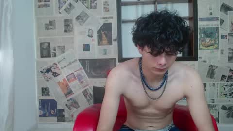 sebastian_rougue online show from April 2026 09:04:01 PM
