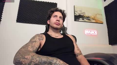 Snapshot of sebastianortizm chatting on March 2026 03:13:02 AM Lucian Sinclair online show from March 2026 03:13:02 AM