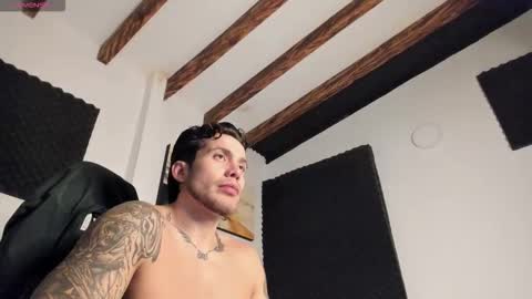 Snapshot of sebastianortizm chatting on March 2026 11:41:01 PM Lucian Sinclair online show from March 2026 11:41:01 PM