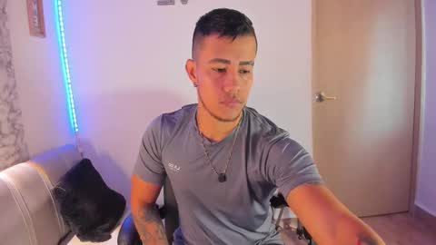 Sebas online show from February 2026 12:43:02 PM