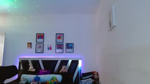 Sebas online show from March 2026 05:17:02 PM