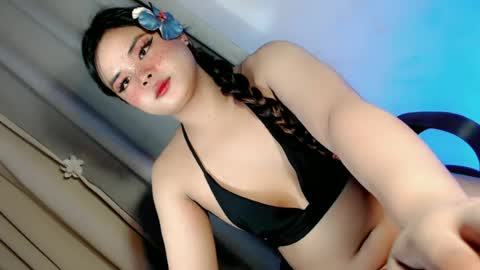 kwen online show from June 2026 07:49:01 PM
