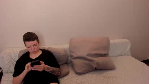 Amanda and  pair in a real life we love each other but can play with you online show from November 2025 10:05:01 AM