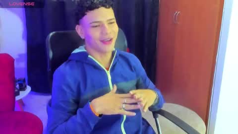 JUSTIN online show from November 2025 12:05:02 PM