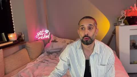 Secret Lovers online show from May 2026 07:08:02 PM