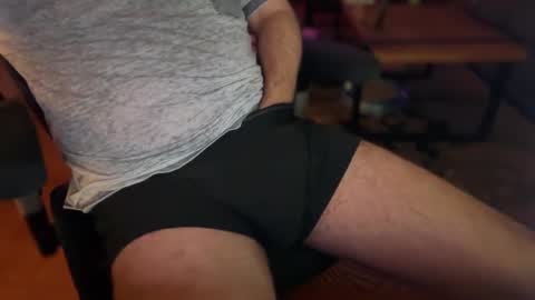 Snapshot of secret_neighbor_ chatting on November 2025 01:55:01 PM secret_neighbor_ online show from November 2025 01:55:01 PM