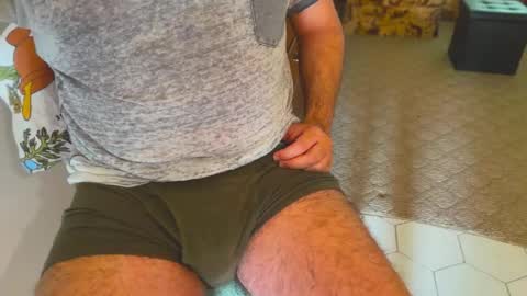 secret_neighbor_ online show from May 2026 01:16:02 PM