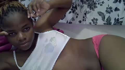 Snapshot of secret_seducer chatting on November 2025 08:29:01 PM cruce online show from November 2025 08:29:01 PM