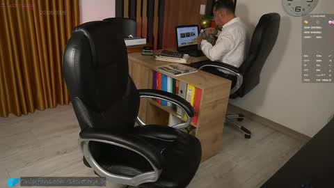 secretary_bj online show from May 2026 02:06:01 AM