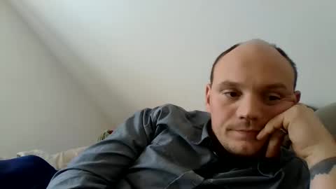 Simon online show from January 2025 12:39:02 PM