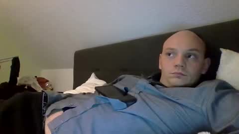 Simon online show from February 2025 06:56:01 PM