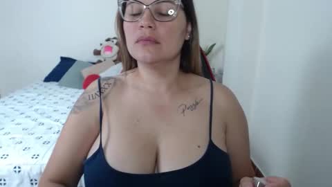 Secret Bella online show from May 2026 10:22:02 AM