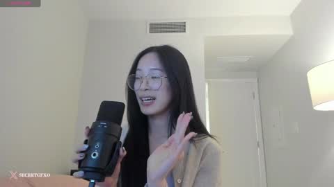 Angela online show from February 2025 08:21:02 AM