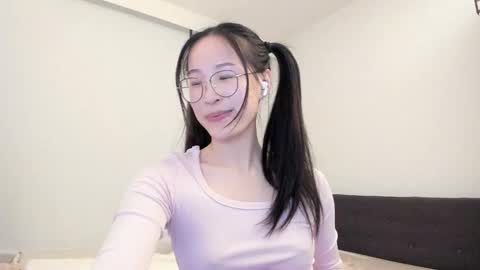 Angela online show from February 2026 06:22:01 AM