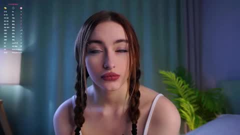 Snapshot of secrethustle chatting on February 2026 01:51:02 PM Lily online show from February 2026 01:51:02 PM