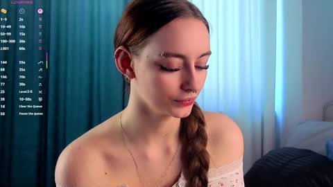 Lily online show from April 2026 04:38:01 AM