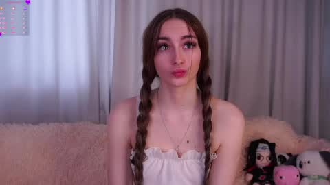 Lily online show from May 2026 03:35:02 AM