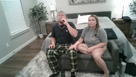 Snapshot of secretlyseductive9399 chatting on December 2024 05:40:01 AM secretlyseductive9399 online show from December 2024 05:40:01 AM