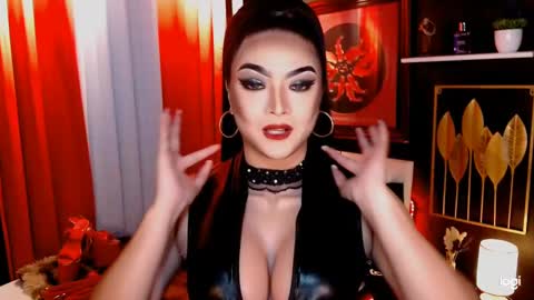 Snapshot of seducinglinda chatting on December 2024 07:22:02 AM seducinglinda online show from December 2024 07:22:02 AM