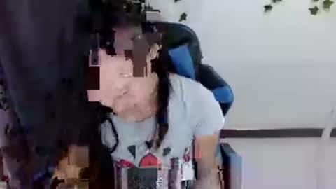 Snapshot of seducive_allea chatting on November 2025 11:20:02 AM seducive_allea online show from November 2025 11:20:02 AM