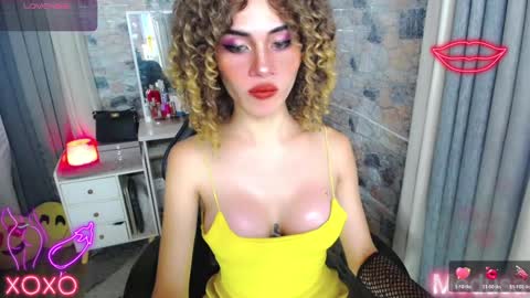 Snapshot of seduction_of_medusaxx chatting on February 2025 04:07:01 AM Medusa online show from February 2025 04:07:01 AM