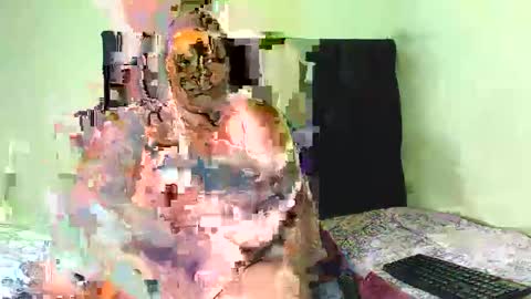 Snapshot of seductive_boobs chatting on December 2024 08:05:02 PM Seductive Boobs online show from December 2024 08:05:02 PM