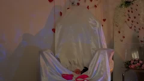 Snapshot of seductive_flower chatting on March 2026 10:32:02 AM Mali online show from March 2026 10:32:02 AM