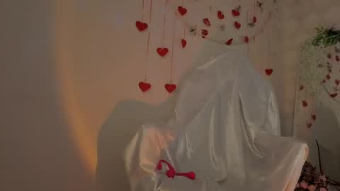 Snapshot of seductive_flower chatting on March 2026 10:37:02 AM Mali online show from March 2026 10:37:02 AM