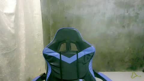 Snapshot of seductive_mitchxx chatting on April 2026 03:14:02 PM seductive_mitchxx online show from April 2026 03:14:02 PM