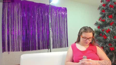 seductive_she_wolf online show from December 2024 09:17:02 AM