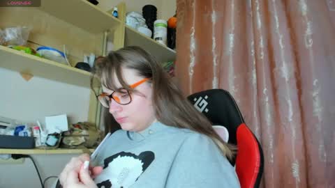 Snapshot of seductive_she_wolf chatting on April 2026 03:48:01 AM seductive_she_wolf online show from April 2026 03:48:01 AM