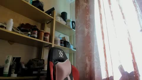 Snapshot of seductive_she_wolf chatting on May 2026 02:45:01 PM seductive_she_wolf online show from May 2026 02:45:01 PM