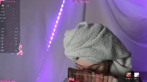 seductive_she_wolf online show from June 2026 07:22:01 AM