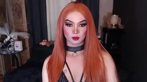 Snapshot of seductive_trixxx chatting on July 2026 05:07:01 AM seductive_trixxx online show from July 2026 05:07:01 AM