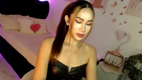 Snapshot of seductive_vana chatting on March 2026 12:25:02 AM Vanessa online show from March 2026 12:25:02 AM