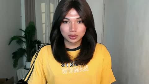 Snapshot of seductivedeluxe69 chatting on May 2026 08:11:01 AM Deluxe online show from May 2026 08:11:01 AM