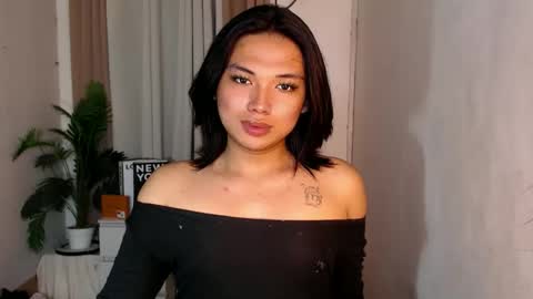 Snapshot of seductivedeluxe69 chatting on May 2026 10:34:02 AM Deluxe online show from May 2026 10:34:02 AM