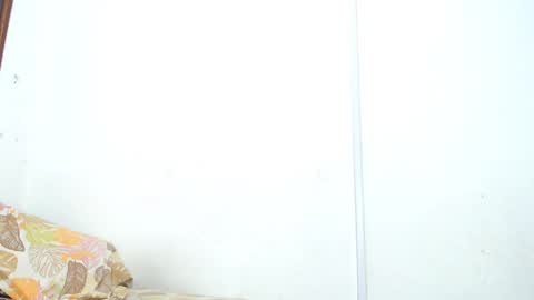 Estefany online show from December 2024 05:12:01 PM