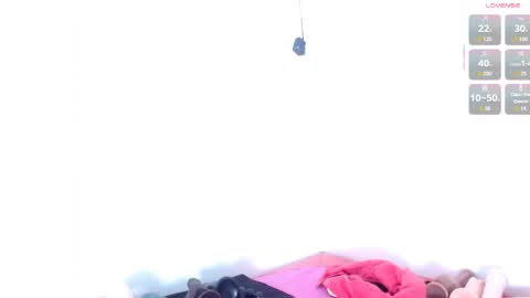 Snapshot of seductivespellvagina80 chatting on April 2026 05:45:02 AM Estefany online show from April 2026 05:45:02 AM