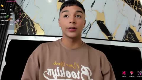 seductivo online show from October 2025 05:52:01 AM