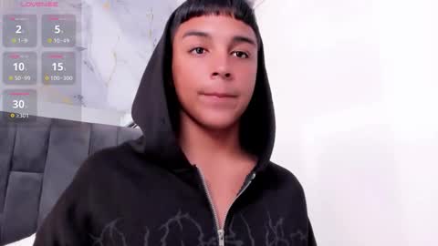 Snapshot of seductivo_jr chatting on February 2026 03:47:01 AM seductivo online show from February 2026 03:47:01 AM