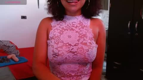 Snapshot of seductress_malia chatting on August 2026 03:36:01 PM seductress_malia online show from August 2026 03:36:01 PM