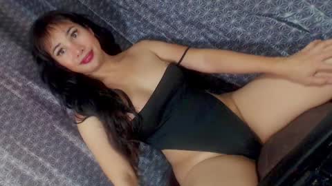 Julia Starlette online show from April 2026 03:45:01 AM