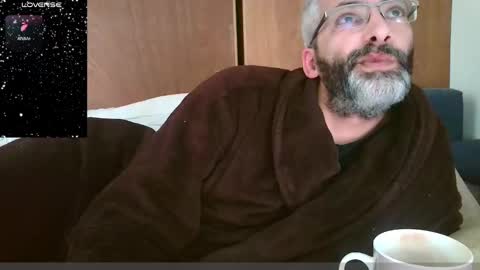 Snapshot of seewolf1000 chatting on December 2024 08:51:02 AM seewolf1000 online show from December 2024 08:51:02 AM