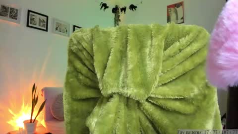 Luciana online show from April 2026 10:48:01 PM